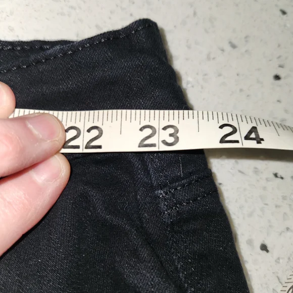 Style & Co. Black Plus Size 24w Capris - Picture 9 of 10